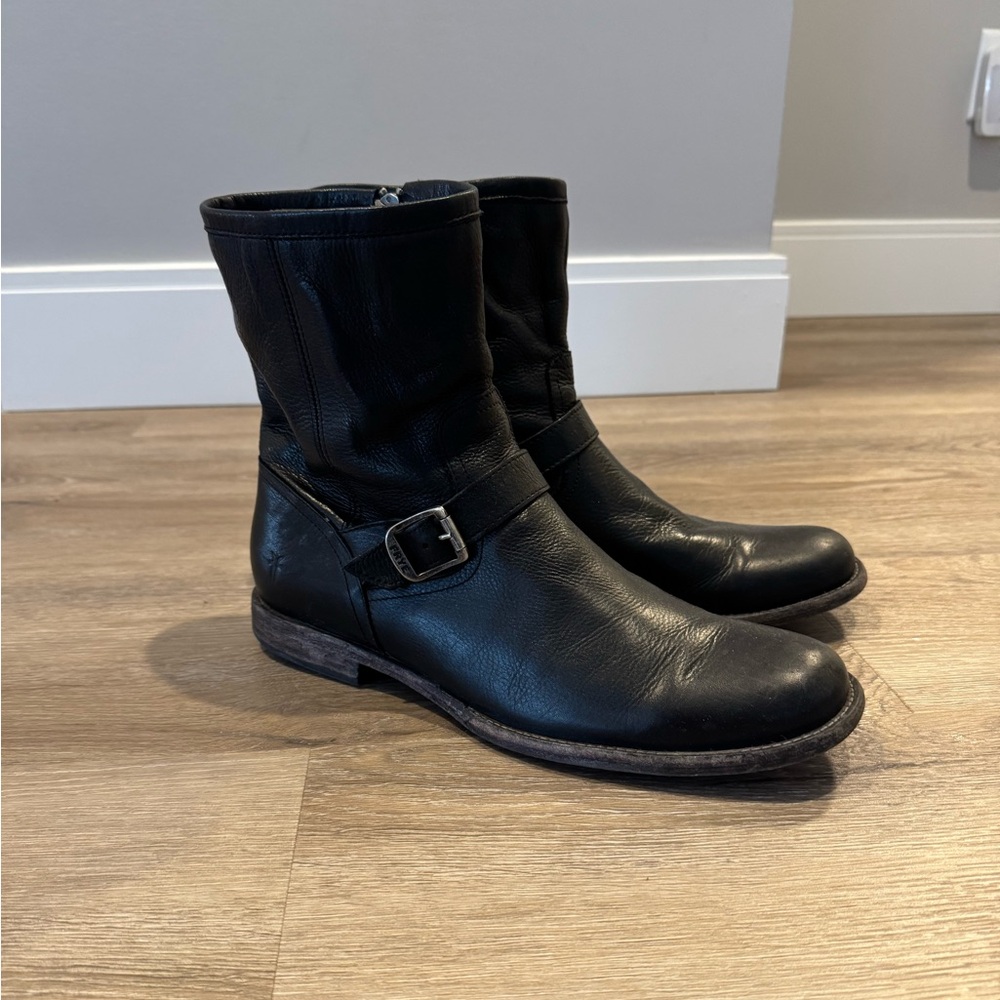 Men's Frye Size 10.5 Mid Calf Buckle Boot